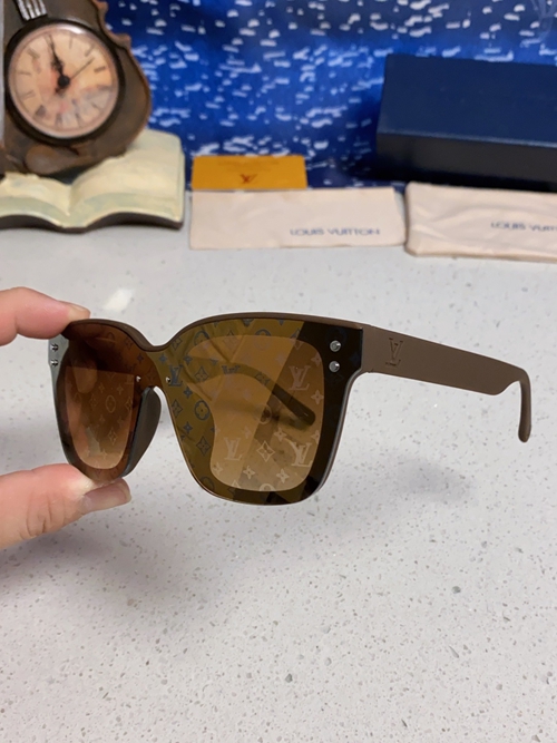 ルイヴィトンサングラス内部構造